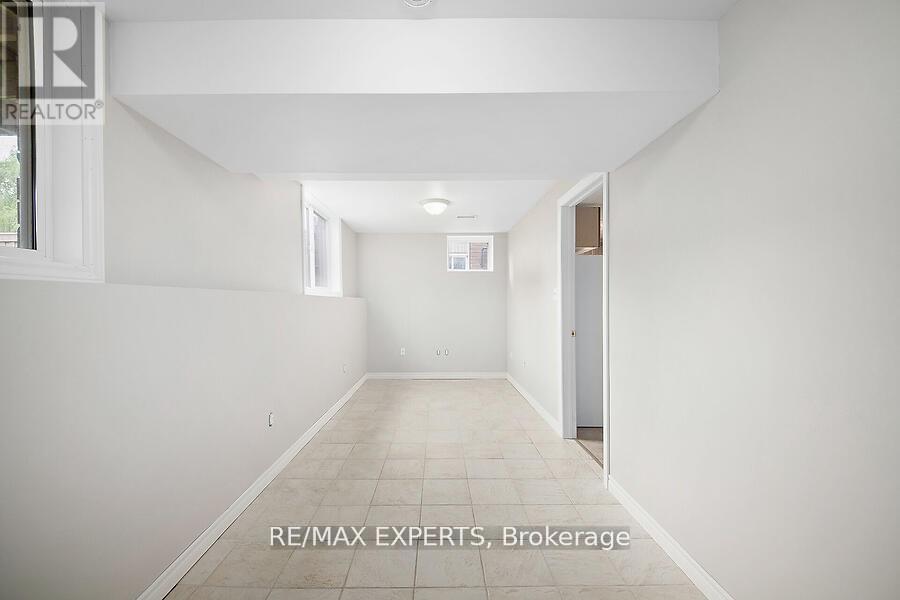 2104 Galloway Street, Innisfil, Ontario  L9S 0H5 - Photo 22 - N12644742
