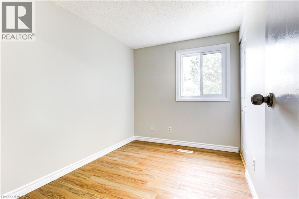 30a Helene Crescent, Waterloo, Ontario  N2L 5E5 - Photo 22 - 40787797