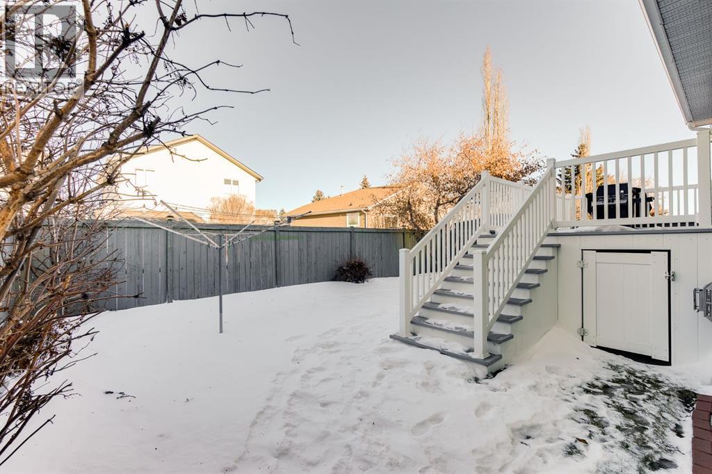 1808 Meadowbrook Gate Se, Airdrie, Alberta  T4A 2B4 - Photo 34 - A2269704