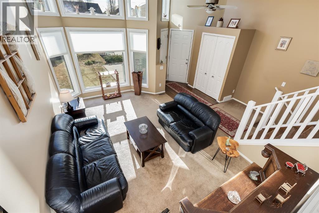 1808 Meadowbrook Gate Se, Airdrie, Alberta  T4A 2B4 - Photo 11 - A2269704