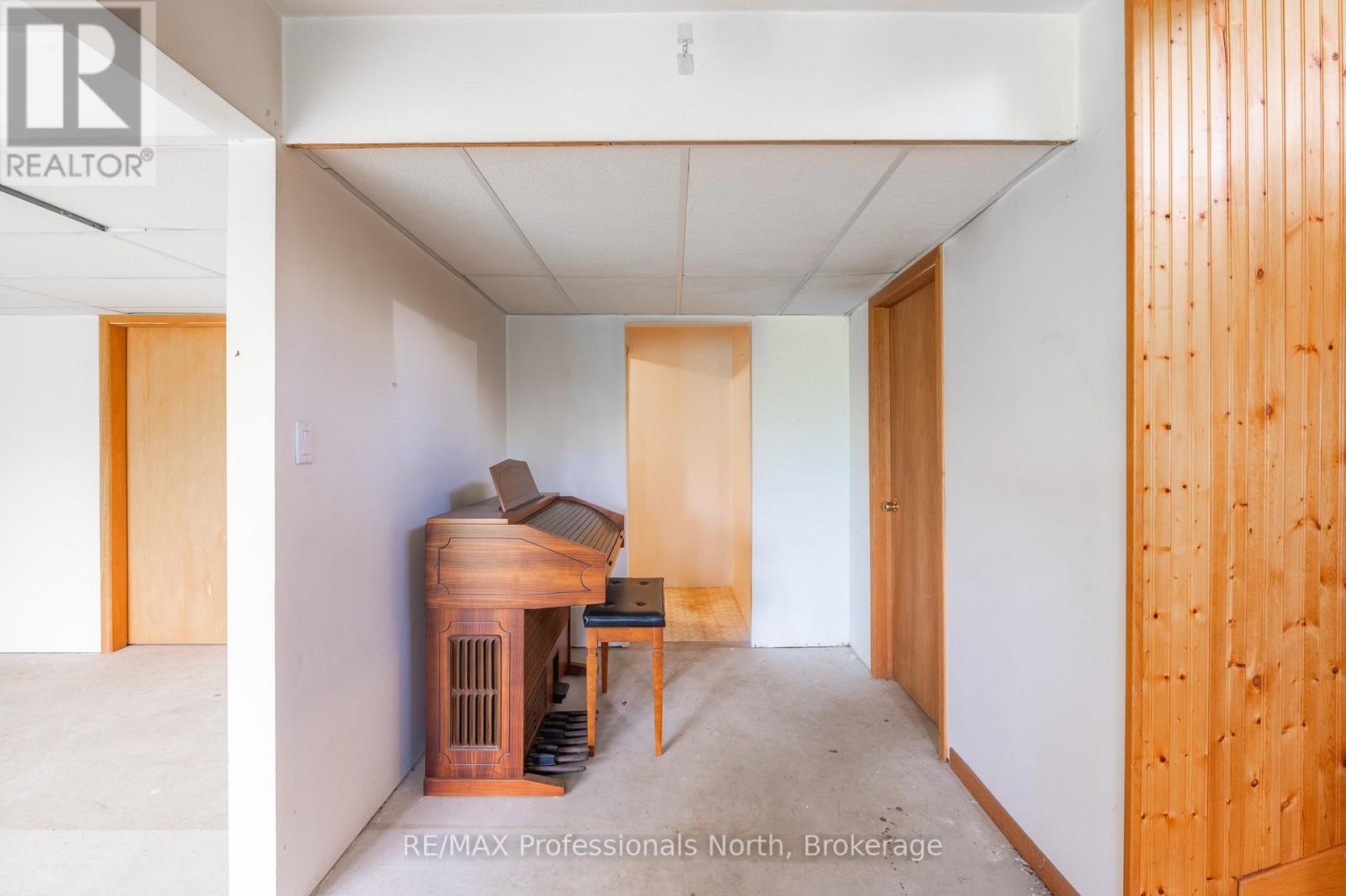 3204 Gelert Road, Minden Hills, Ontario  K0M 2K0 - Photo 29 - X12322071