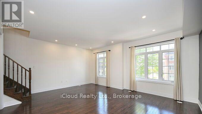 3069 Preserve Drive, Oakville, Ontario  L6M 0T6 - Photo 4 - W12644728