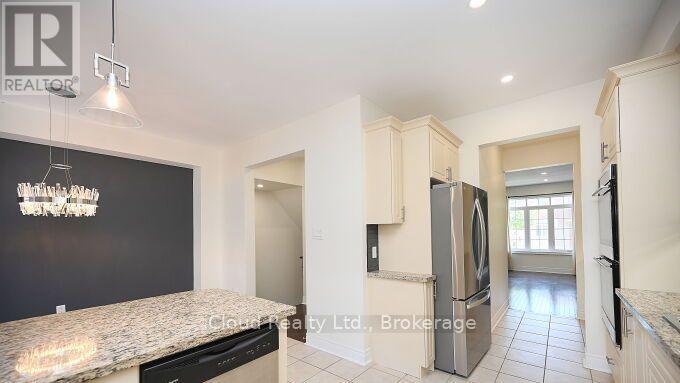 3069 Preserve Drive, Oakville, Ontario  L6M 0T6 - Photo 9 - W12644728