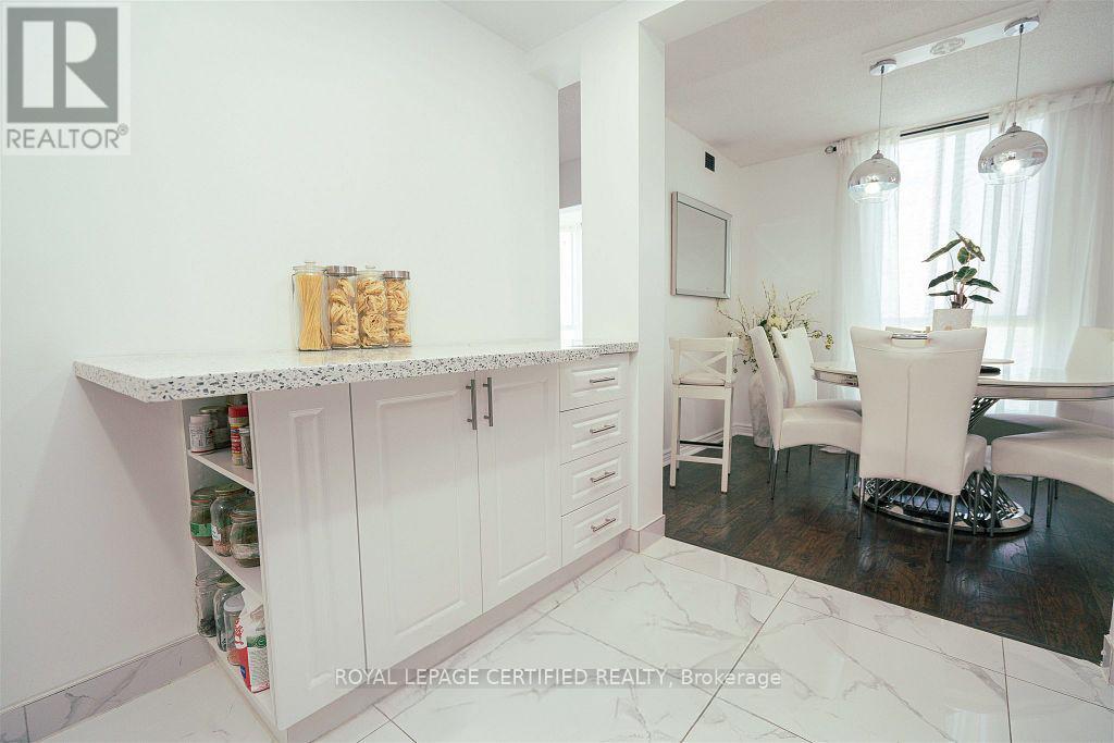 1907 - 145 Hillcrest Avenue, Mississauga, Ontario  L5B 3Z1 - Photo 43 - W12644748