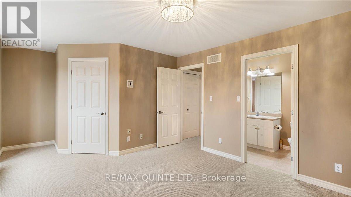 54 Princeton Place, Belleville, Ontario  K8N 0B3 - Photo 14 - X12644764