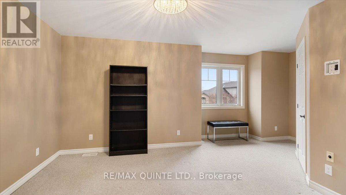 54 Princeton Place, Belleville, Ontario  K8N 0B3 - Photo 15 - X12644764