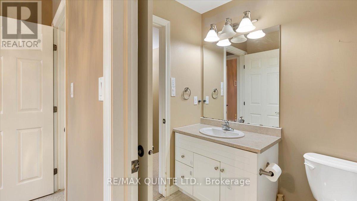 54 Princeton Place, Belleville, Ontario  K8N 0B3 - Photo 16 - X12644764