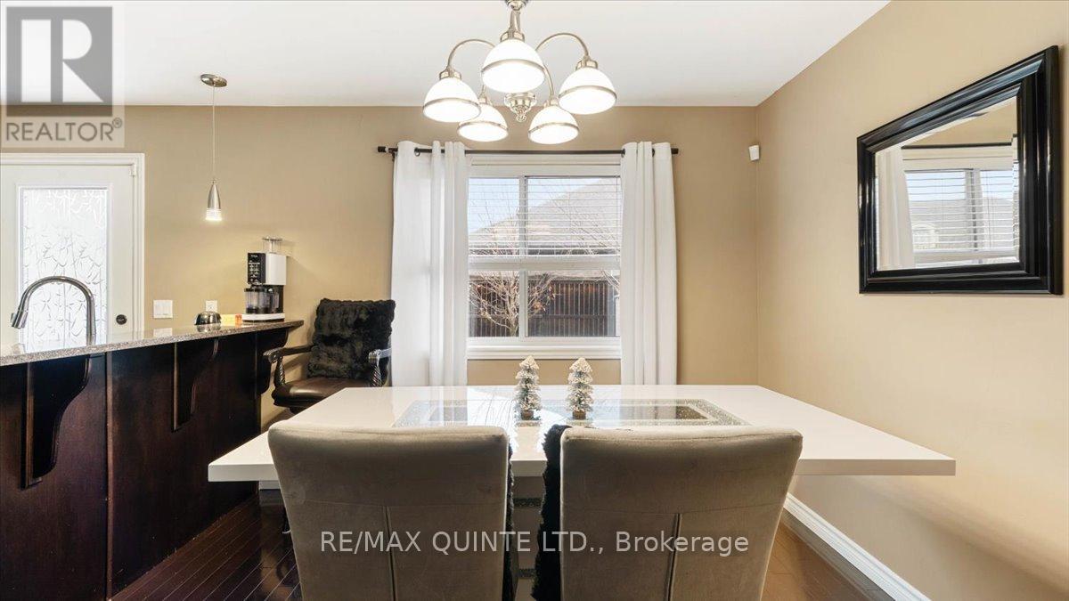 54 Princeton Place, Belleville, Ontario  K8N 0B3 - Photo 8 - X12644764