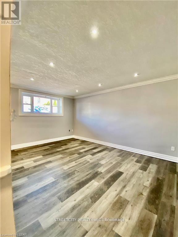 104 - 570 William Street, London East, Ontario  N6B 3E9 - Photo 8 - X12644768