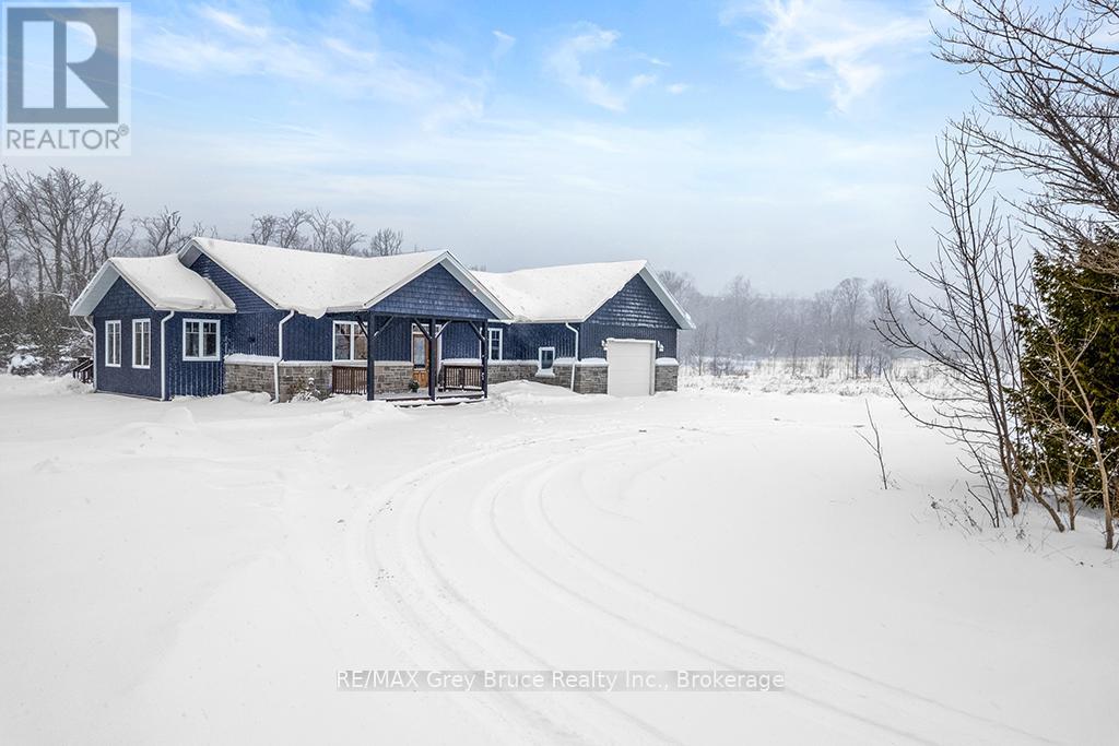 1379 West Road, Northern Bruce Peninsula, Ontario  N0H 1W0 - Photo 2 - X12526262