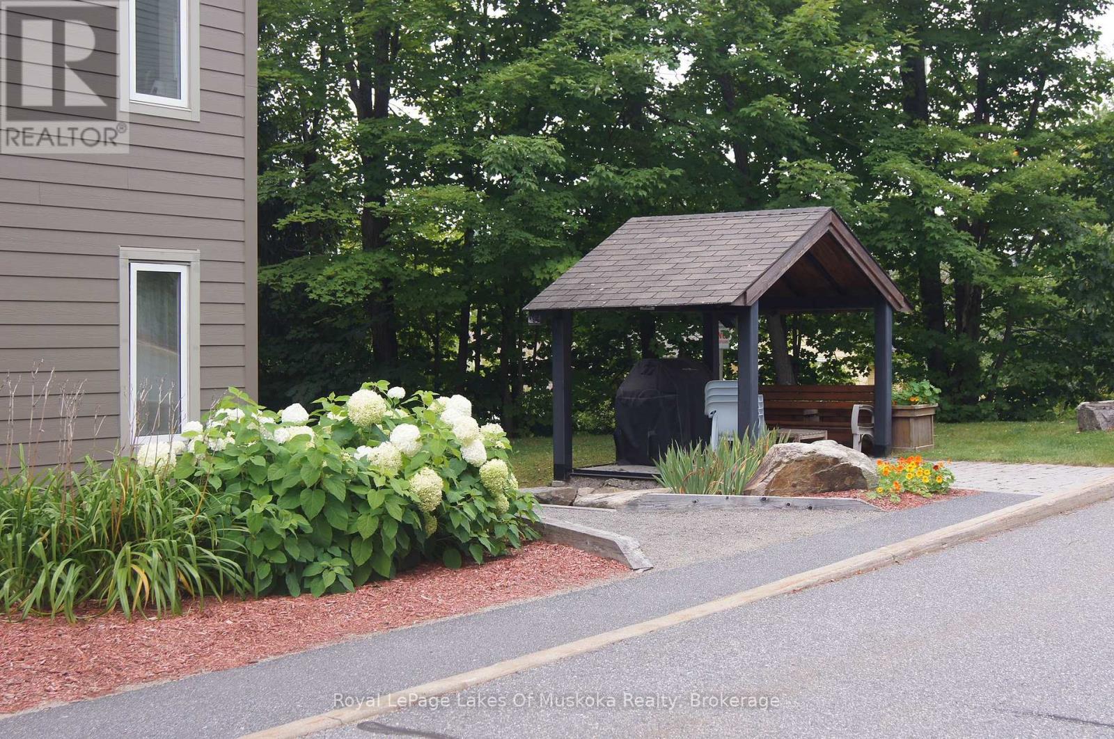 1 - 24 Dairy Lane, Huntsville (Chaffey), Ontario  P1H 0A4 - Photo 3 - X12644754