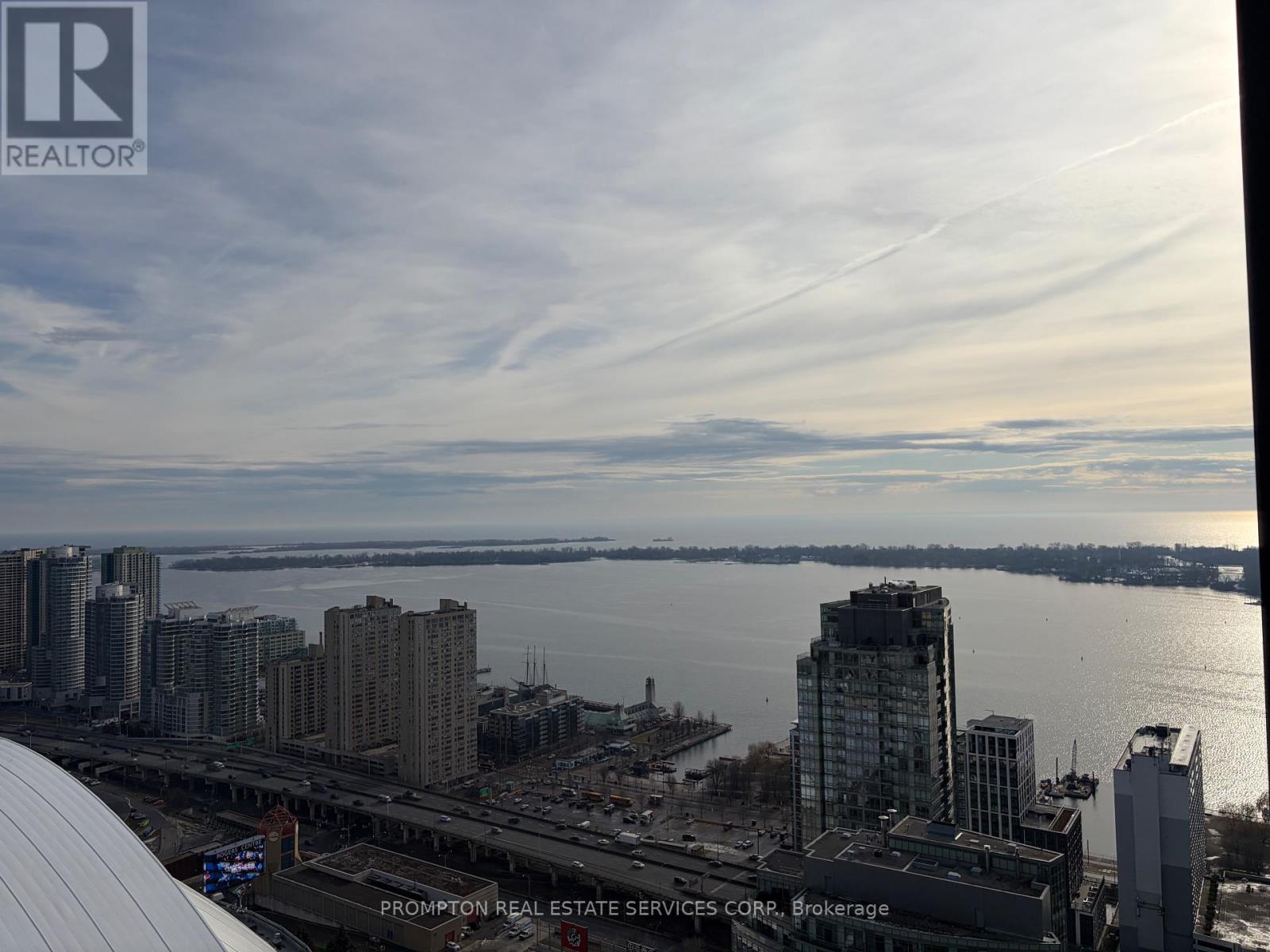 4802 - 1 Concord Cityplace Way, Toronto, Ontario  M5V 0X3 - Photo 42 - C12644780