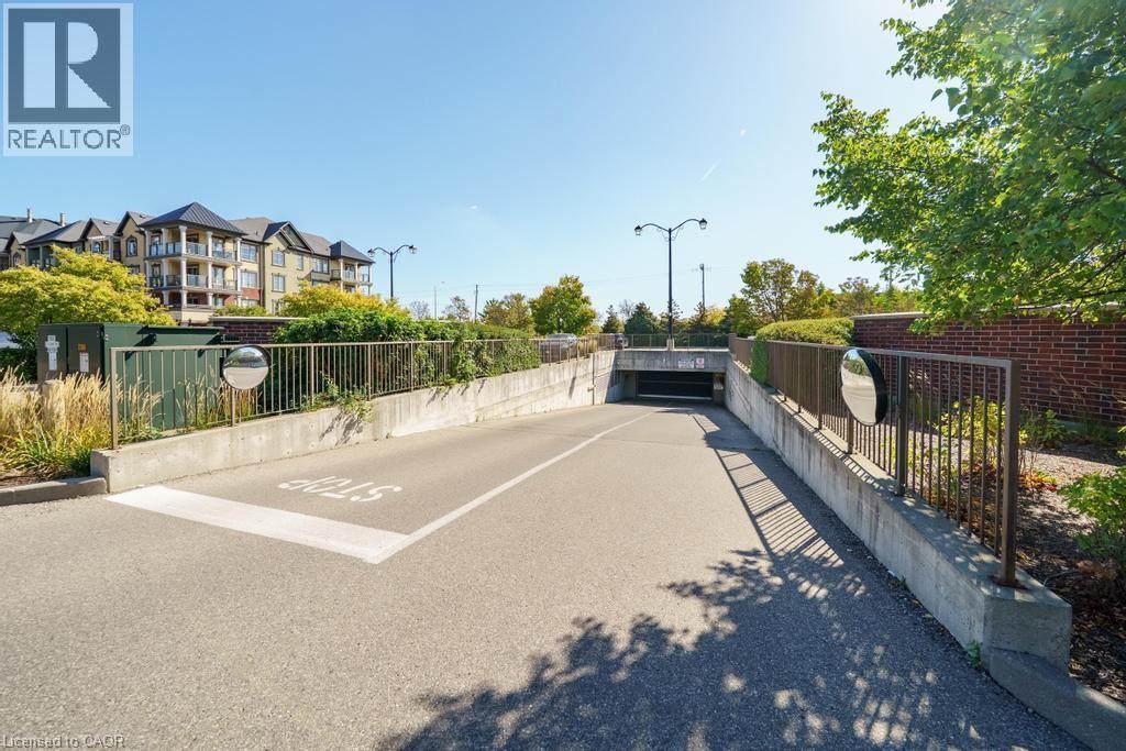 3070 Rotary Way Unit# 121, Burlington, Ontario  L7M 0H1 - Photo 31 - 40794628