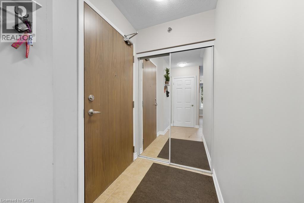 3070 Rotary Way Unit# 121, Burlington, Ontario  L7M 0H1 - Photo 5 - 40794628