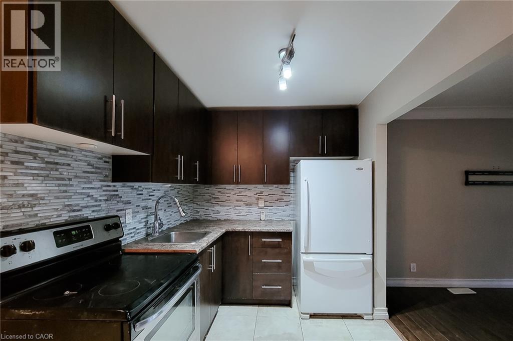 41 Lake Avenue Unit# Main, Stoney Creek, Ontario  L8E 1L2 - Photo 3 - 40794604