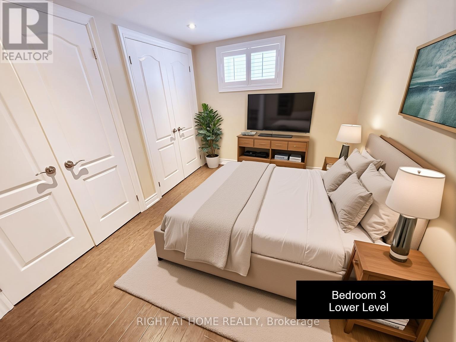 339 Boisdale Avenue, Richmond Hill, Ontario  L4C 1R4 - Photo 16 - N12638394