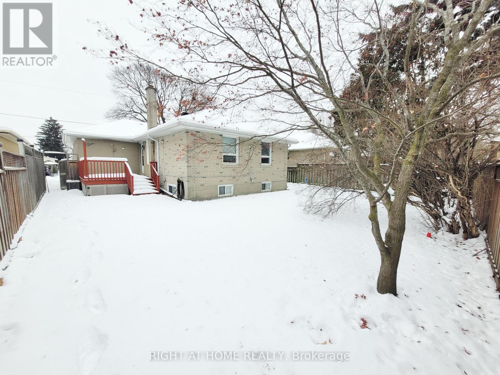 339 Boisdale Avenue, Richmond Hill, Ontario  L4C 1R4 - Photo 25 - N12638394