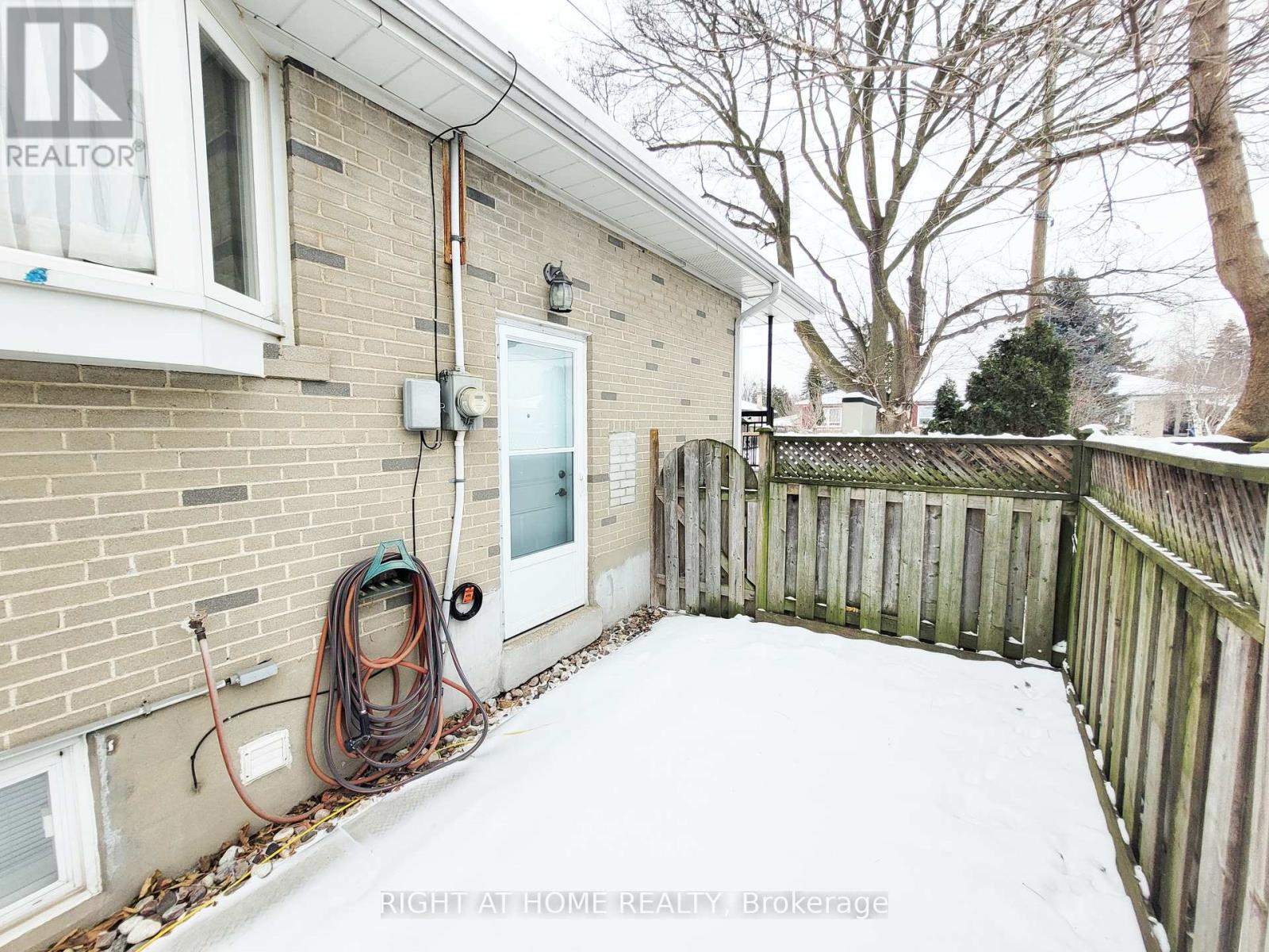 339 Boisdale Avenue, Richmond Hill, Ontario  L4C 1R4 - Photo 27 - N12638394