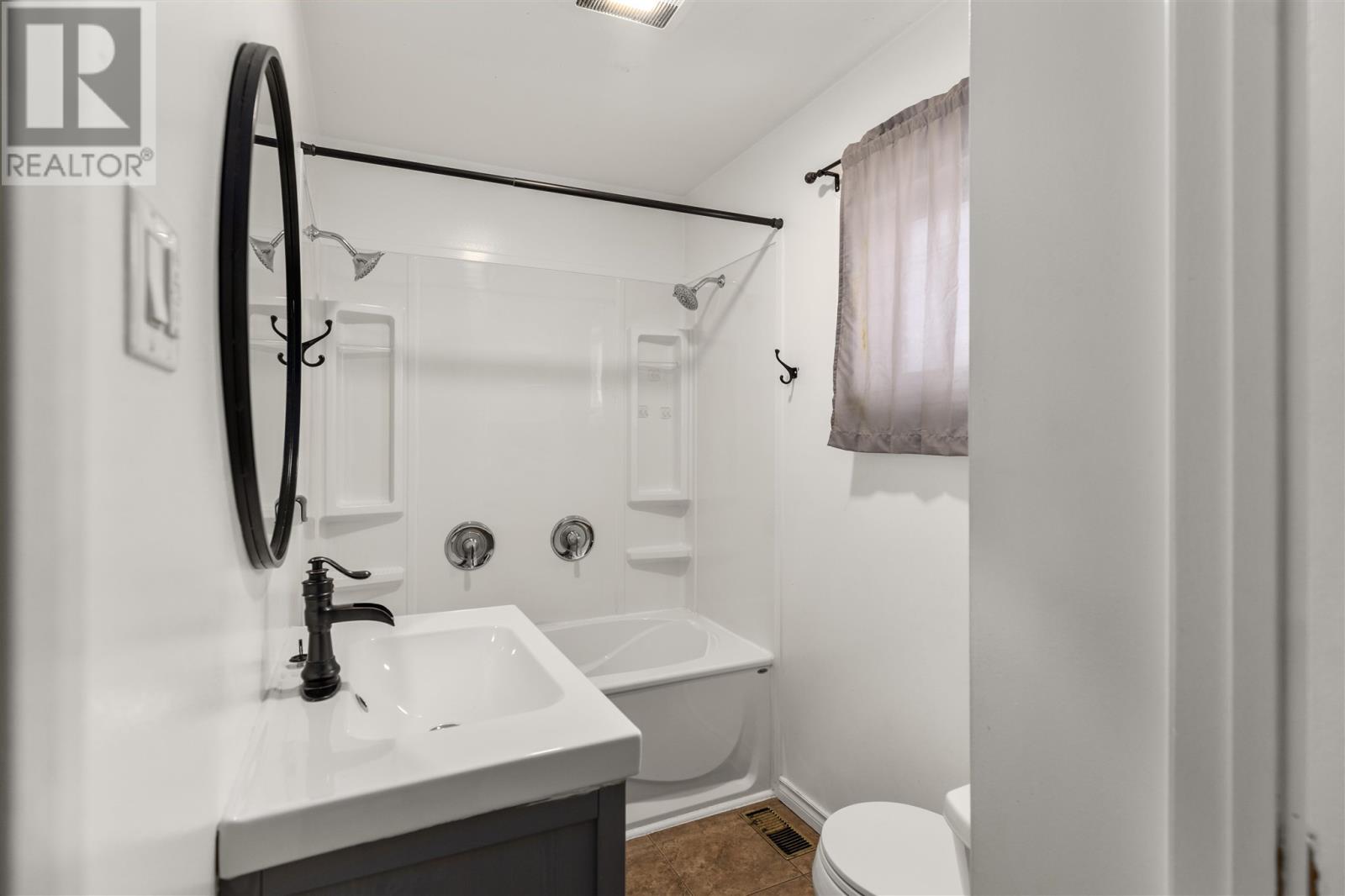 129 Wallace Ter, Sault Ste. Marie, Ontario  P6C 1K2 - Photo 17 - SM253504