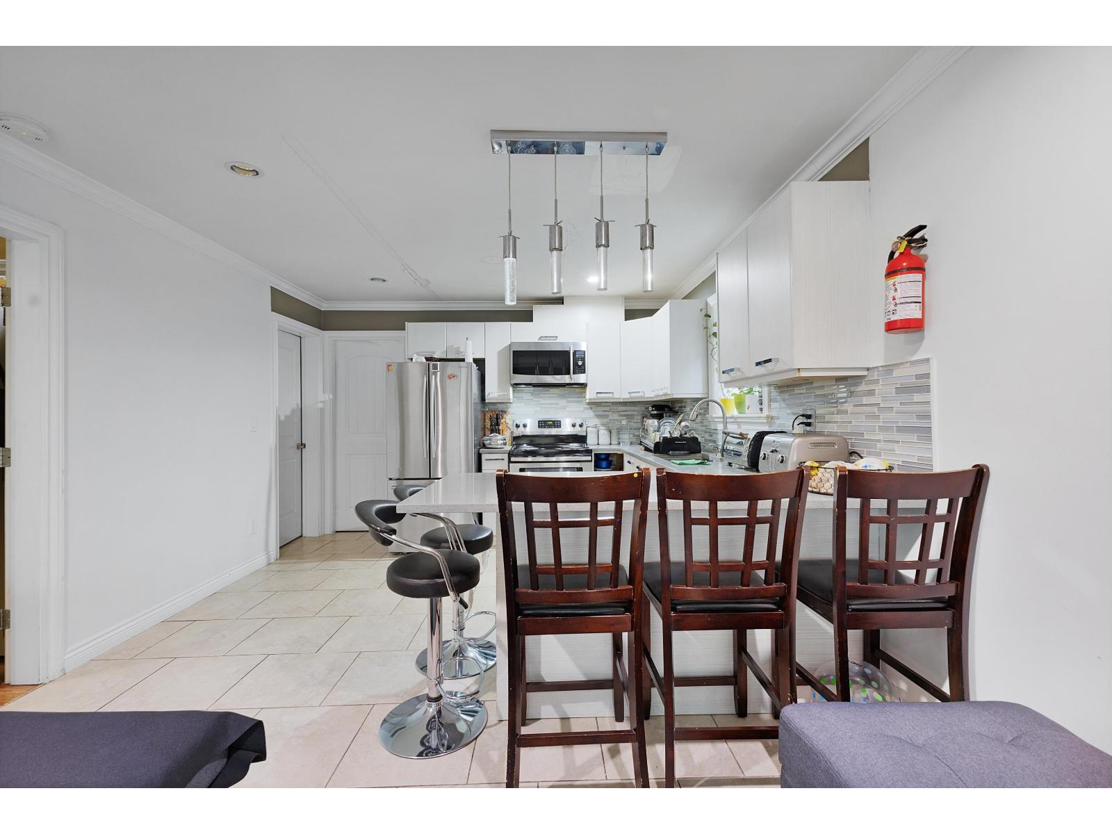 6290 129a Street, Surrey, British Columbia  V3X 1R8 - Photo 7 - R3073492