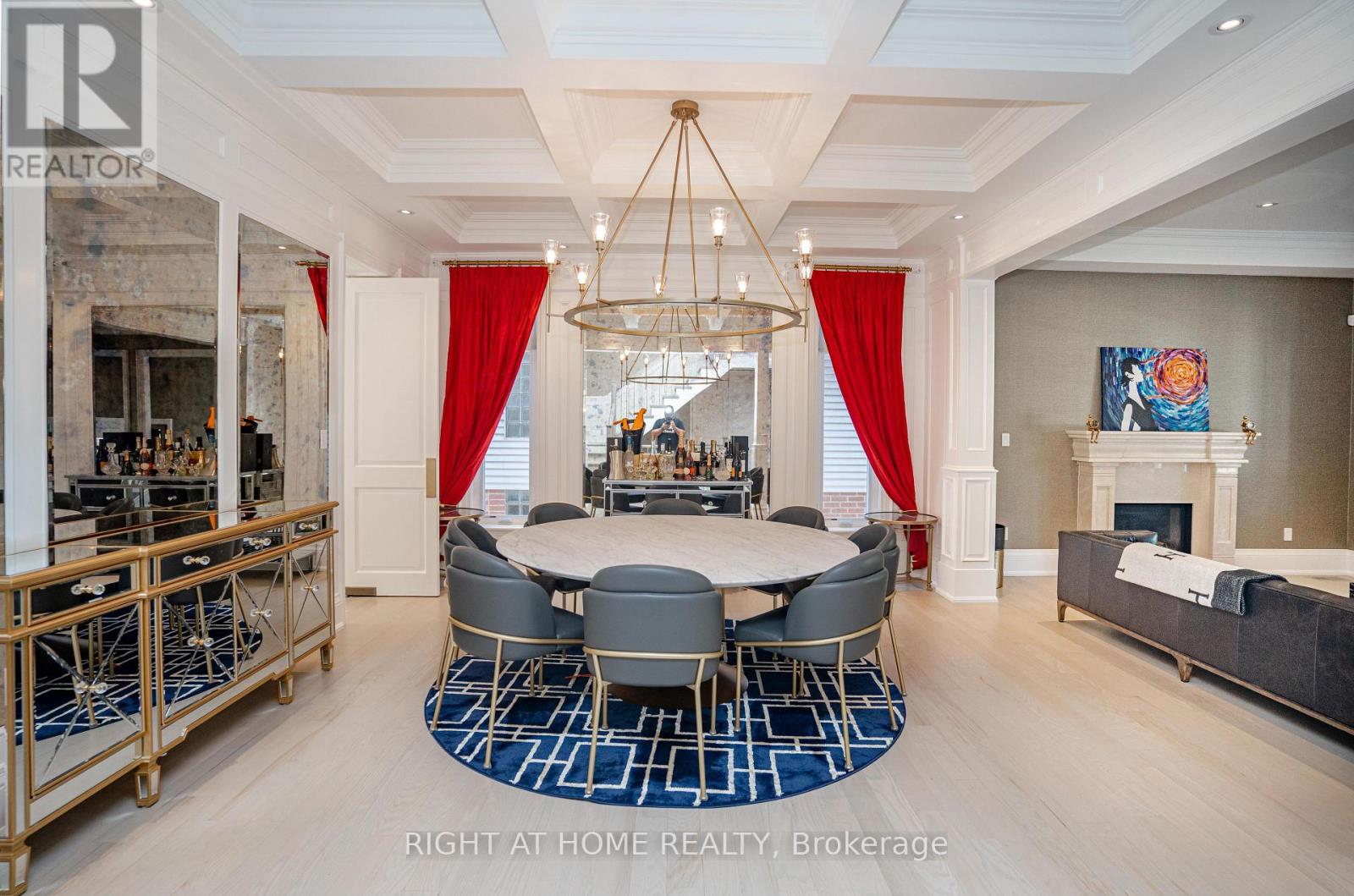 377 Brooke Avenue, Toronto, Ontario  M5M 2L5 - Photo 10 - C12644804