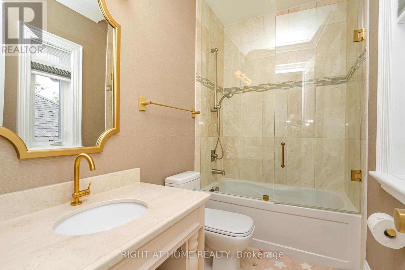 377 Brooke Avenue, Toronto, Ontario  M5M 2L5 - Photo 27 - C12644804