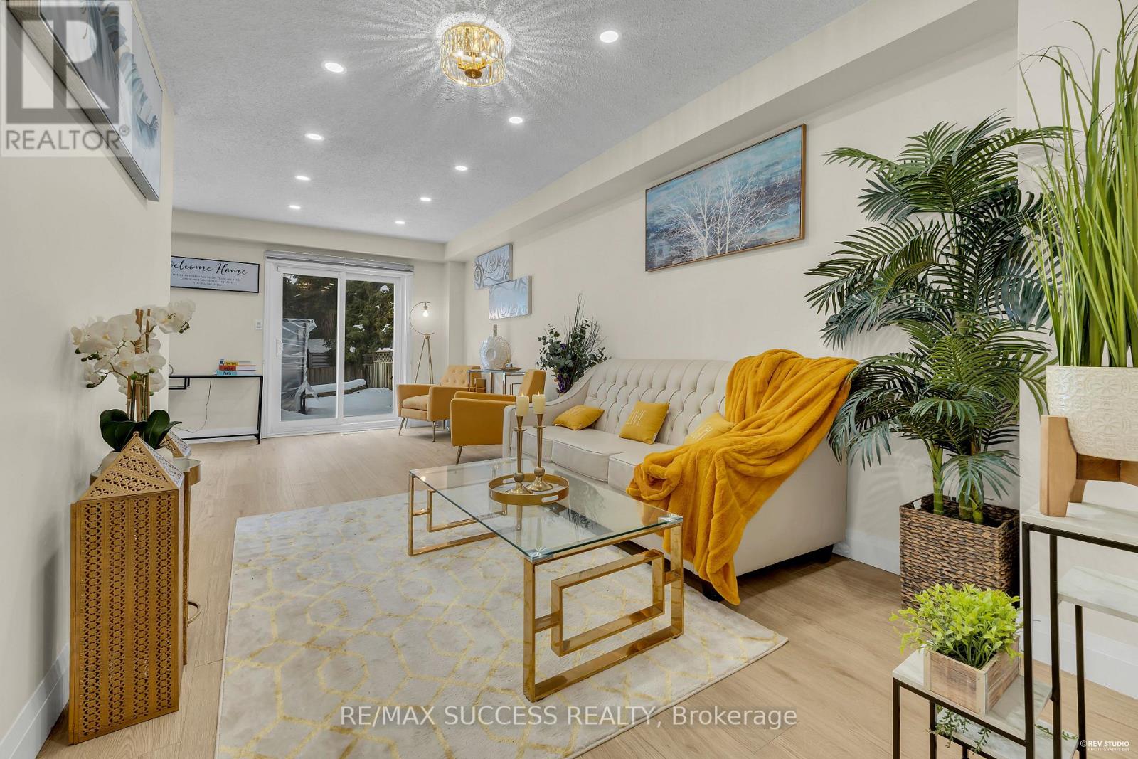 2281 Wildwood Crescent, Pickering, Ontario  L1X 2R7 - Photo 12 - E12644822