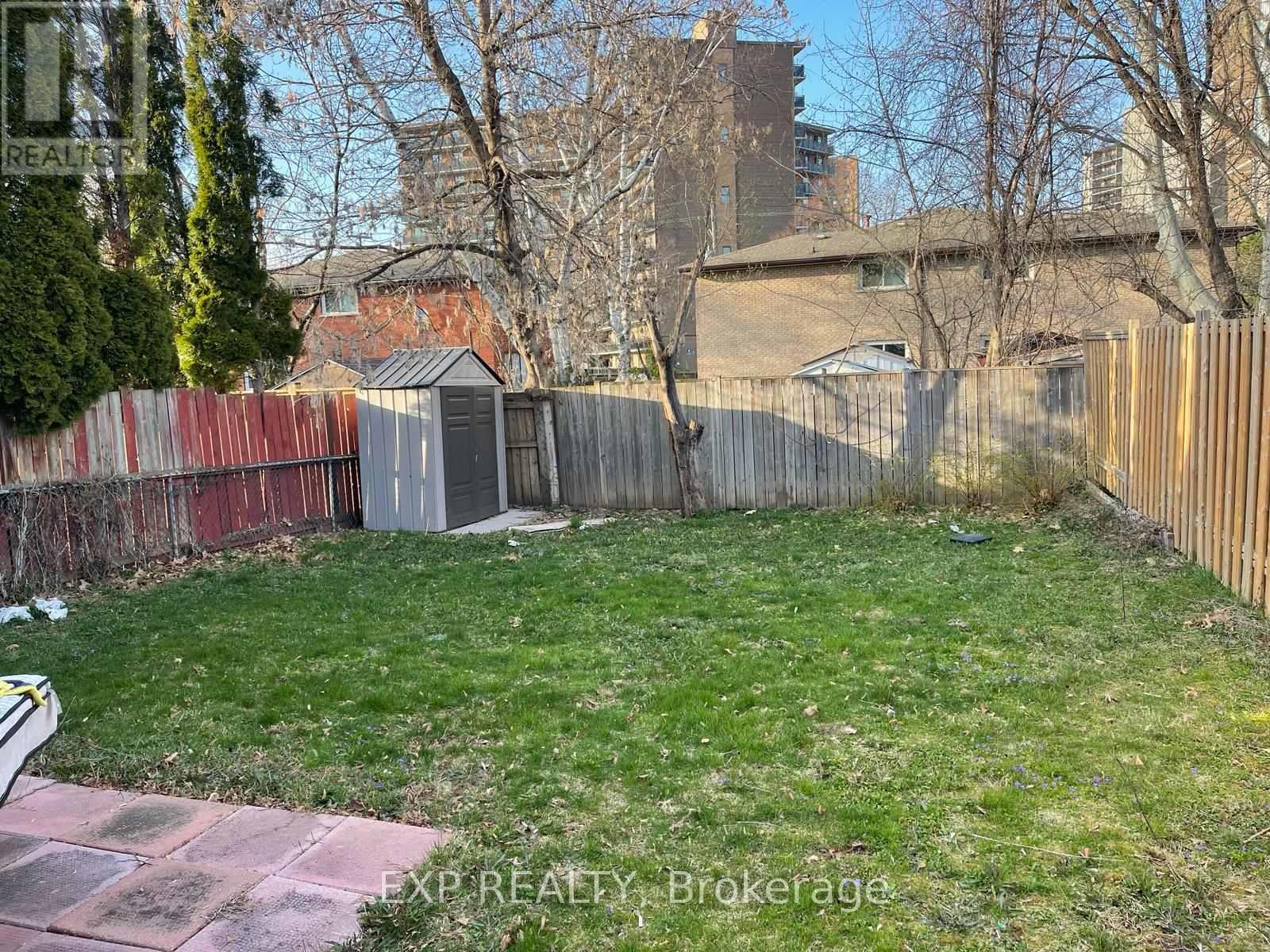 64 Gainsborough Road, Hamilton, Ontario  L8E 1E1 - Photo 45 - X12643016