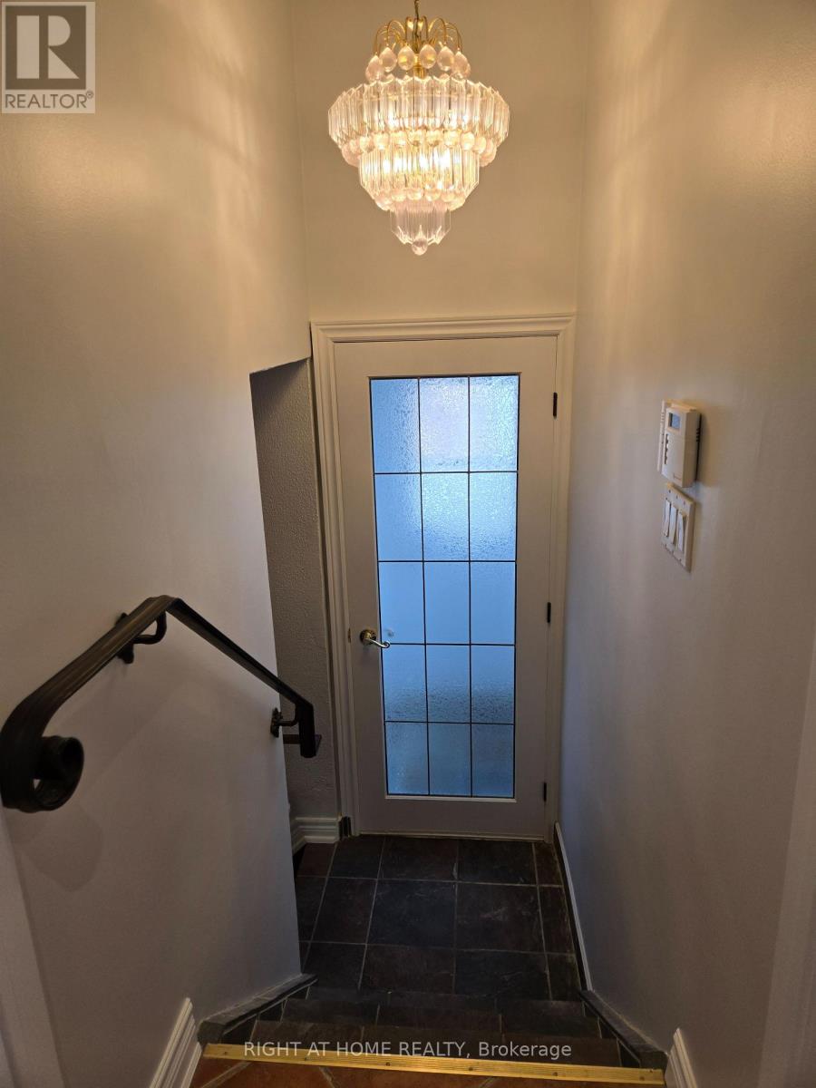 206 King Street N, Toronto, Ontario  M9N 1L7 - Photo 13 - W12644794