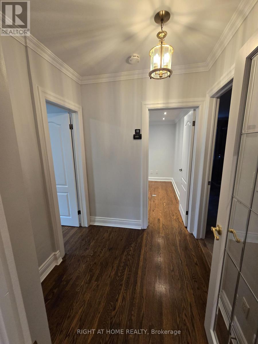 206 King Street N, Toronto, Ontario  M9N 1L7 - Photo 7 - W12644794