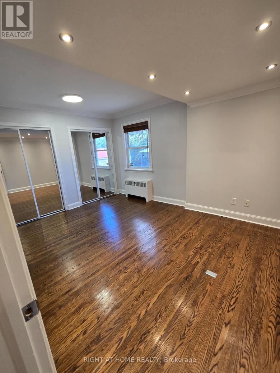 206 King Street N, Toronto, Ontario  M9N 1L7 - Photo 8 - W12644794