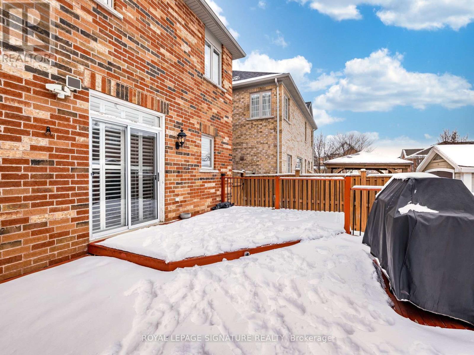 27 Permafrost Drive, Brampton, Ontario  L6R 3M4 - Photo 47 - W12644812