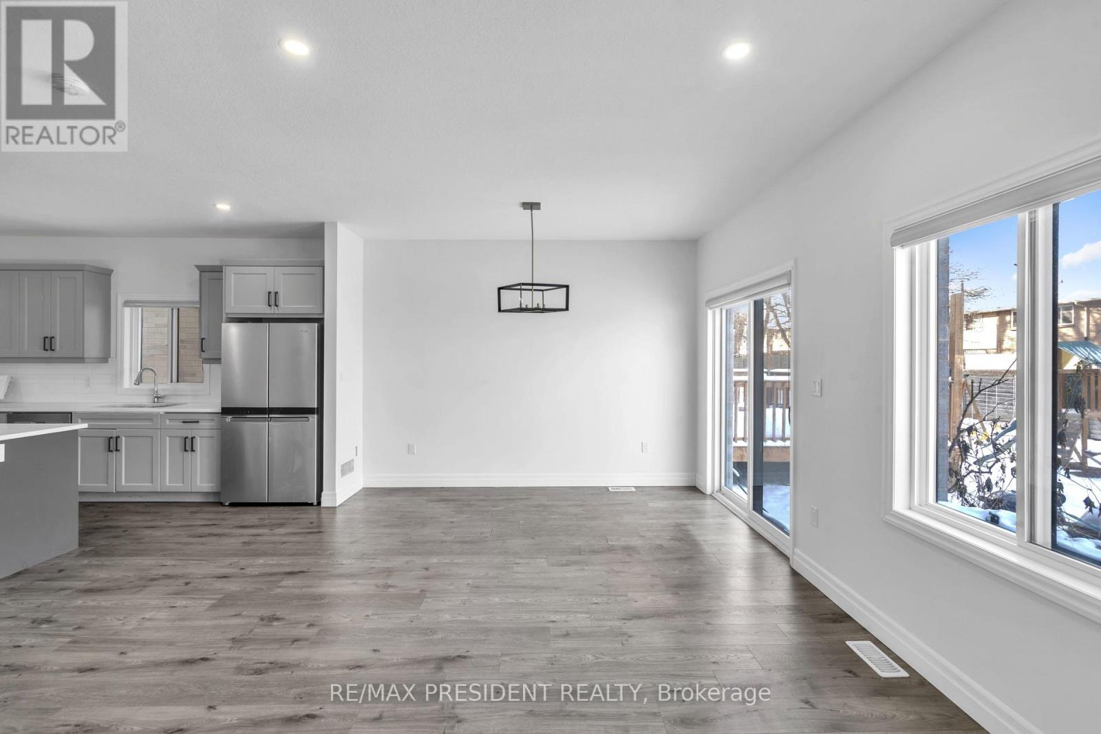 133 Marconi Court, London East, Ontario  N5V 0C9 - Photo 13 - X12644810