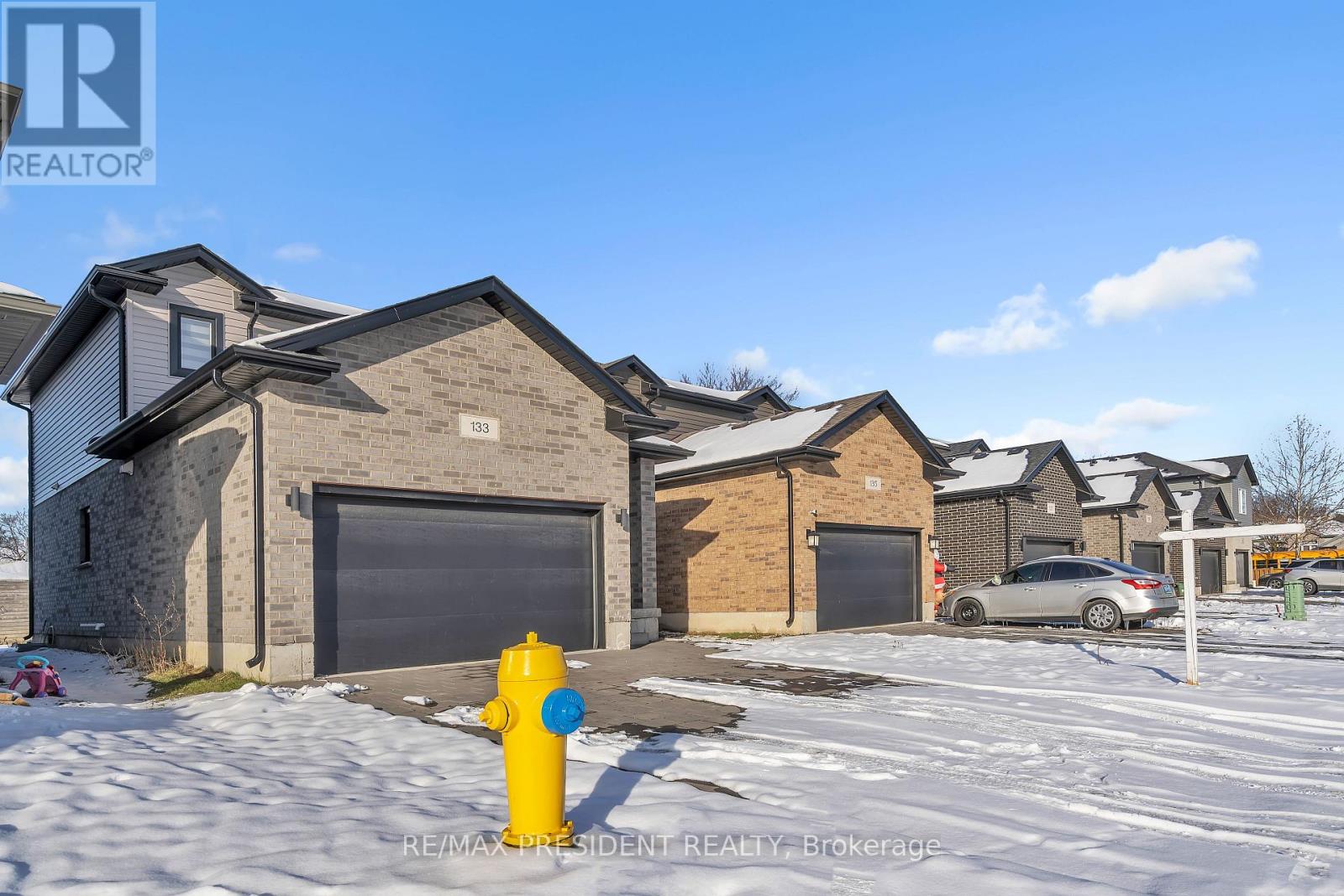 133 Marconi Court, London East, Ontario  N5V 0C9 - Photo 2 - X12644810