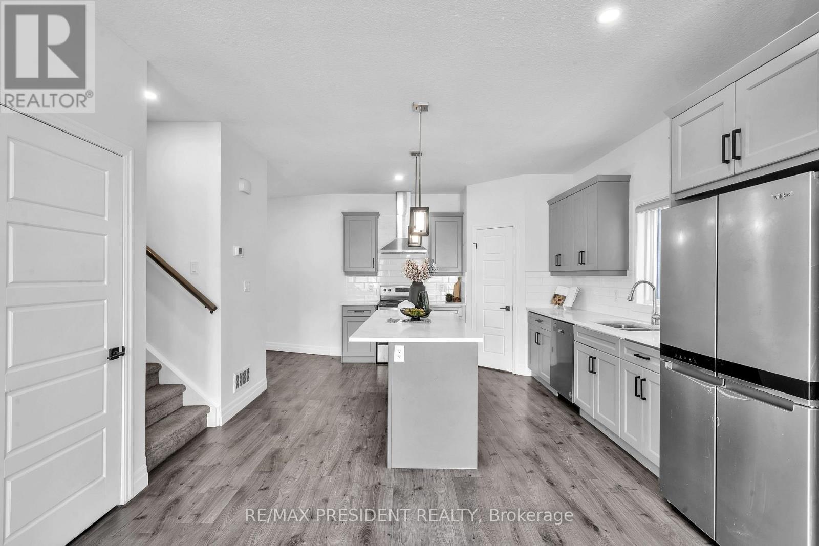 133 Marconi Court, London East, Ontario  N5V 0C9 - Photo 8 - X12644810