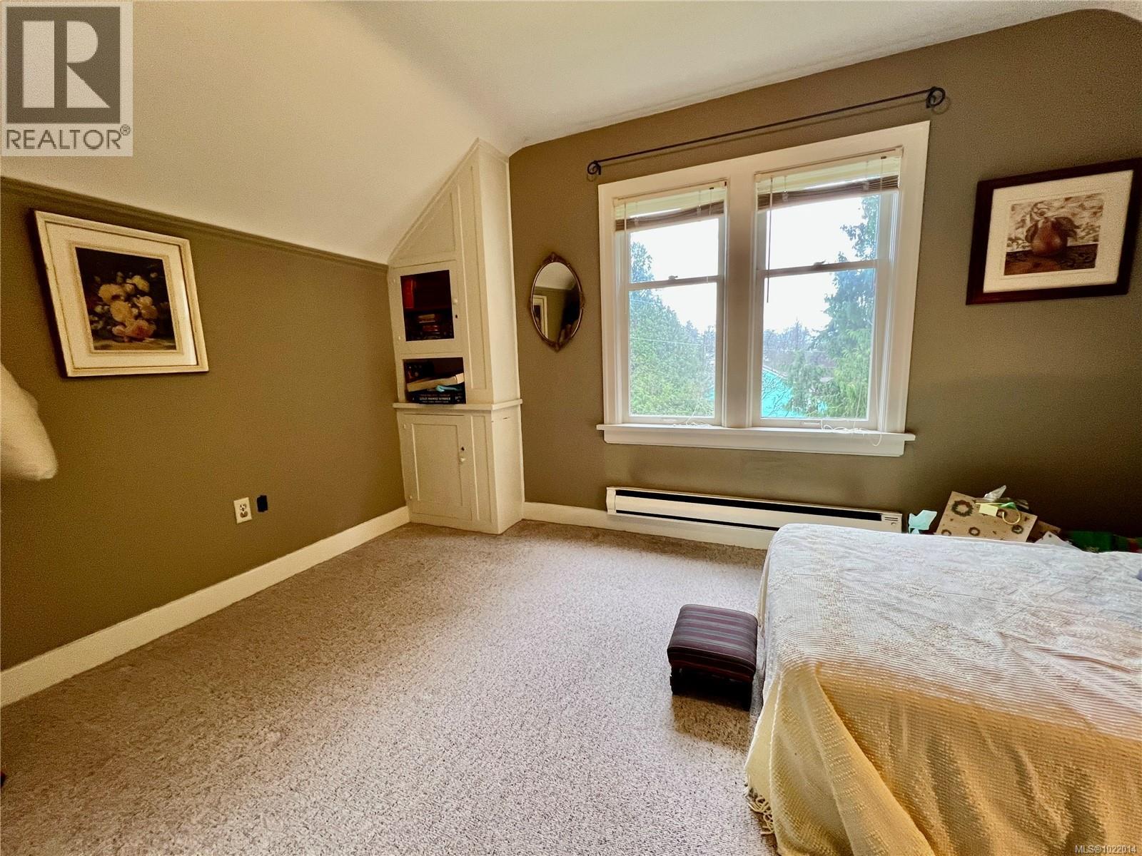 3681 Elliston Ave, Saanich, British Columbia  V8X 1R9 - Photo 18 - 1022014