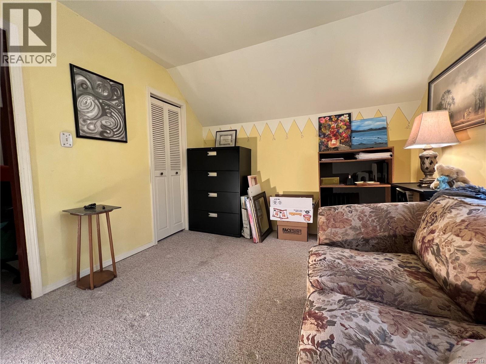 3681 Elliston Ave, Saanich, British Columbia  V8X 1R9 - Photo 22 - 1022014