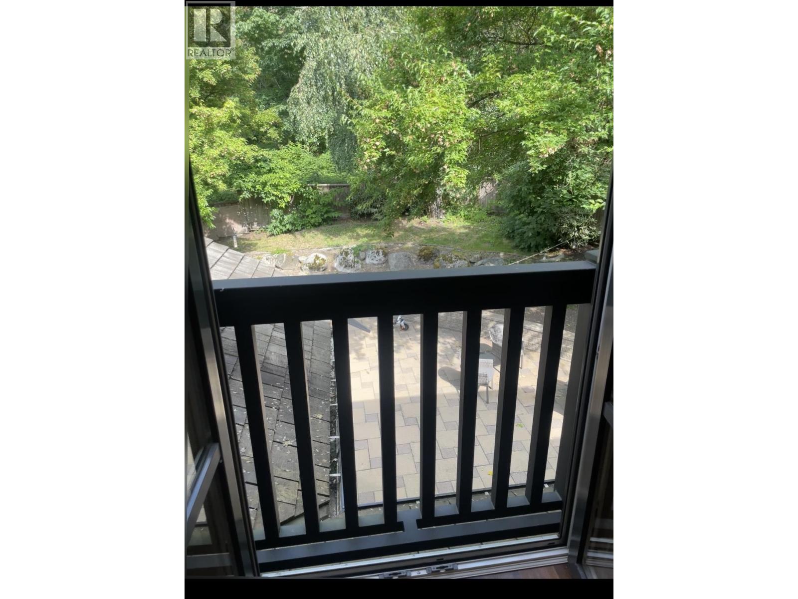 7589 Curtis Street, Burnaby, British Columbia  V5A 4W7 - Photo 16 - R3074636