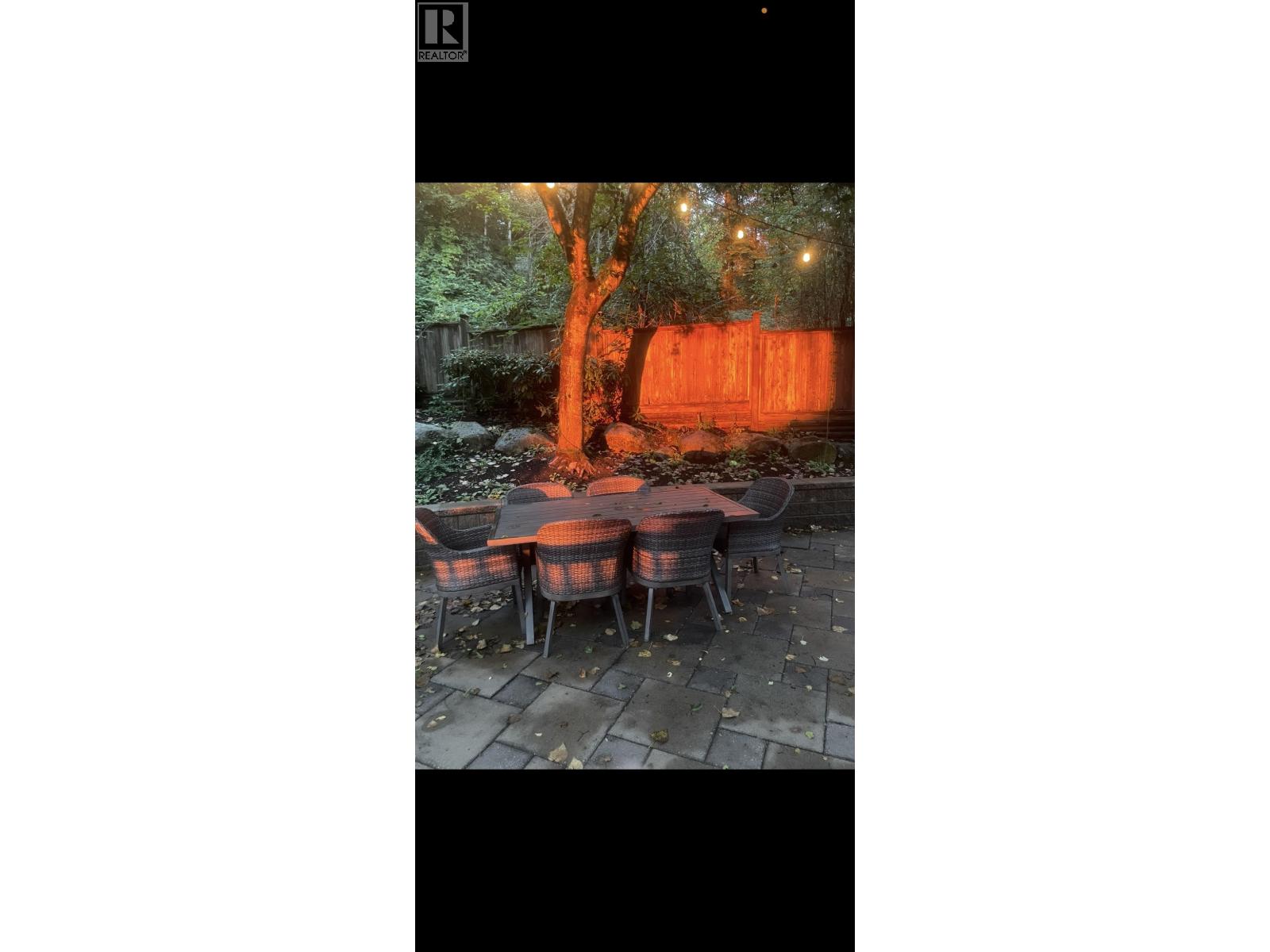 7589 Curtis Street, Burnaby, British Columbia  V5A 4W7 - Photo 20 - R3074636