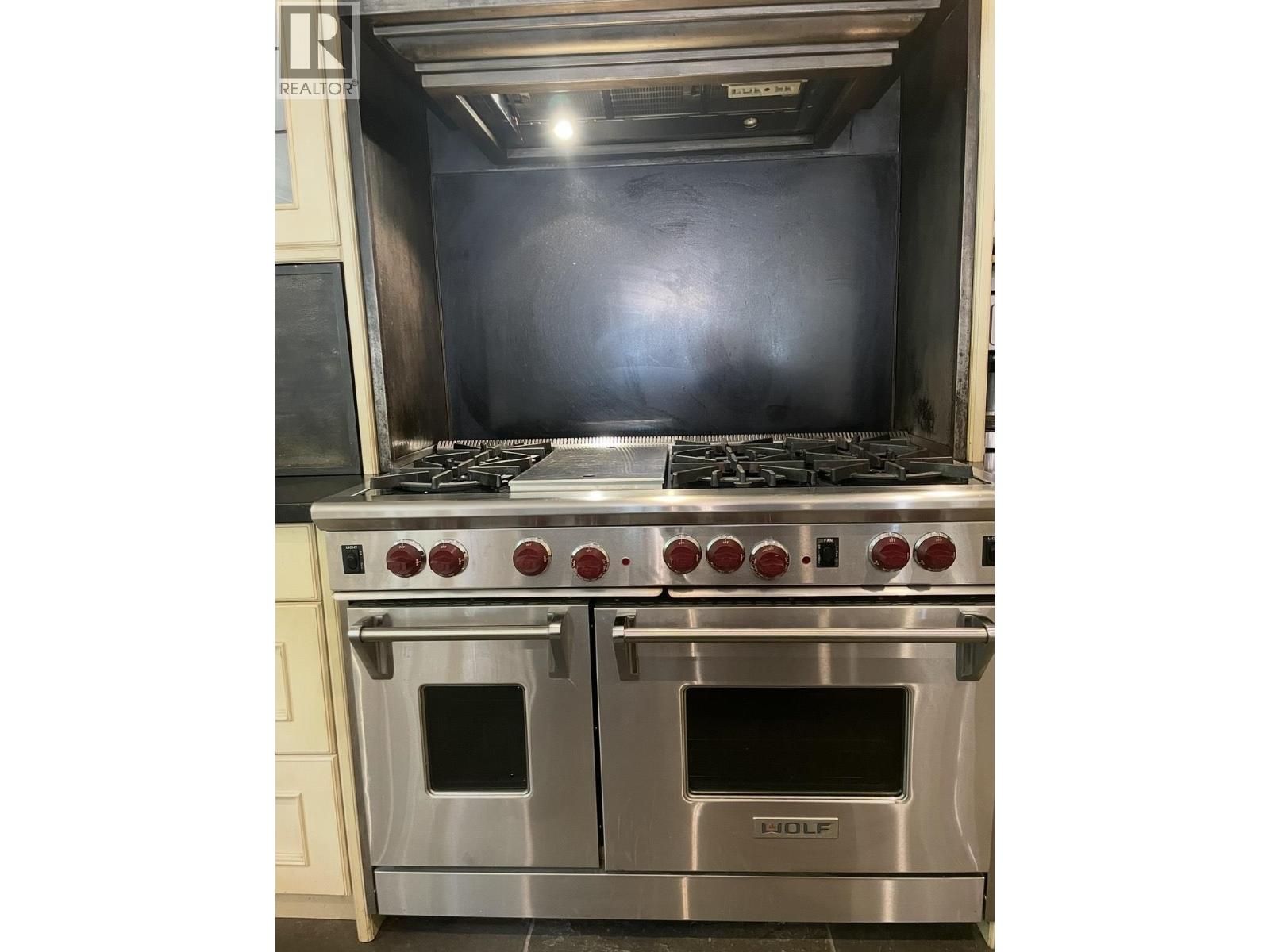 7589 Curtis Street, Burnaby, British Columbia  V5A 4W7 - Photo 7 - R3074636