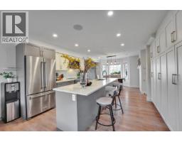 3 2338 KELLY AVENUE, Port Coquitlam, British Columbia