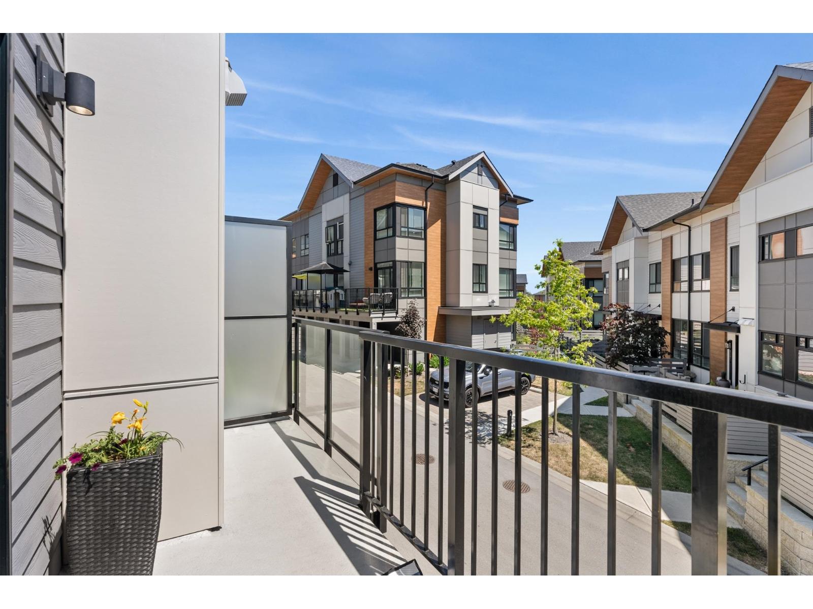 142 15111 Edmund Drive, Surrey, British Columbia  V3S 0A5 - Photo 30 - R3074635