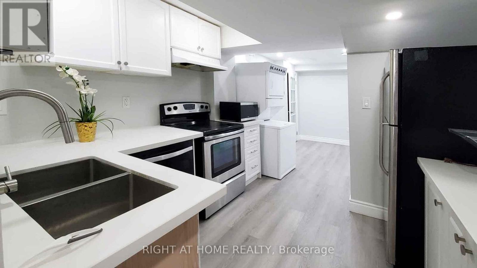 Bsmt - 3 Weldon Street, Whitby, Ontario  L1R 2T3 - Photo 6 - E12635404