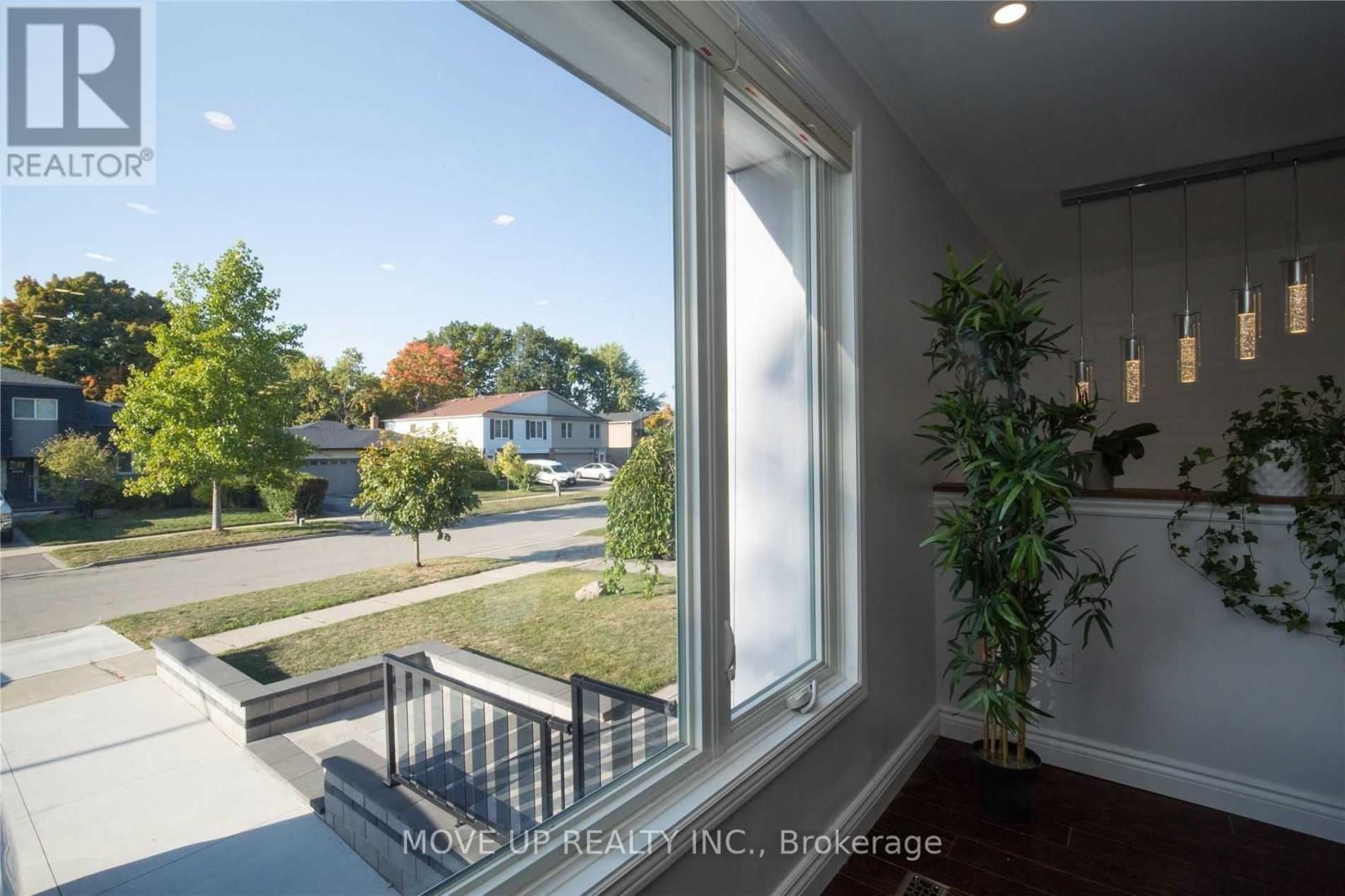 3384 Hannibal Road, Burlington, Ontario  L7M 1S1 - Photo 24 - W12644840