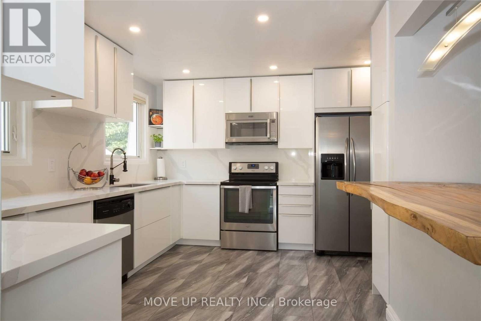 3384 Hannibal Road, Burlington, Ontario  L7M 1S1 - Photo 5 - W12644840