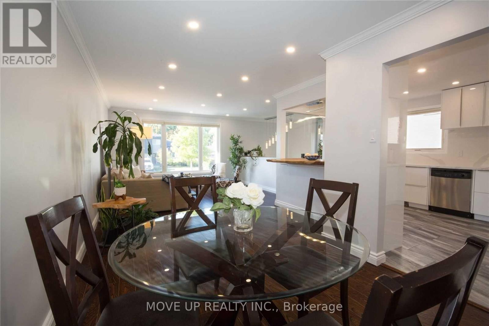 3384 Hannibal Road, Burlington, Ontario  L7M 1S1 - Photo 8 - W12644840