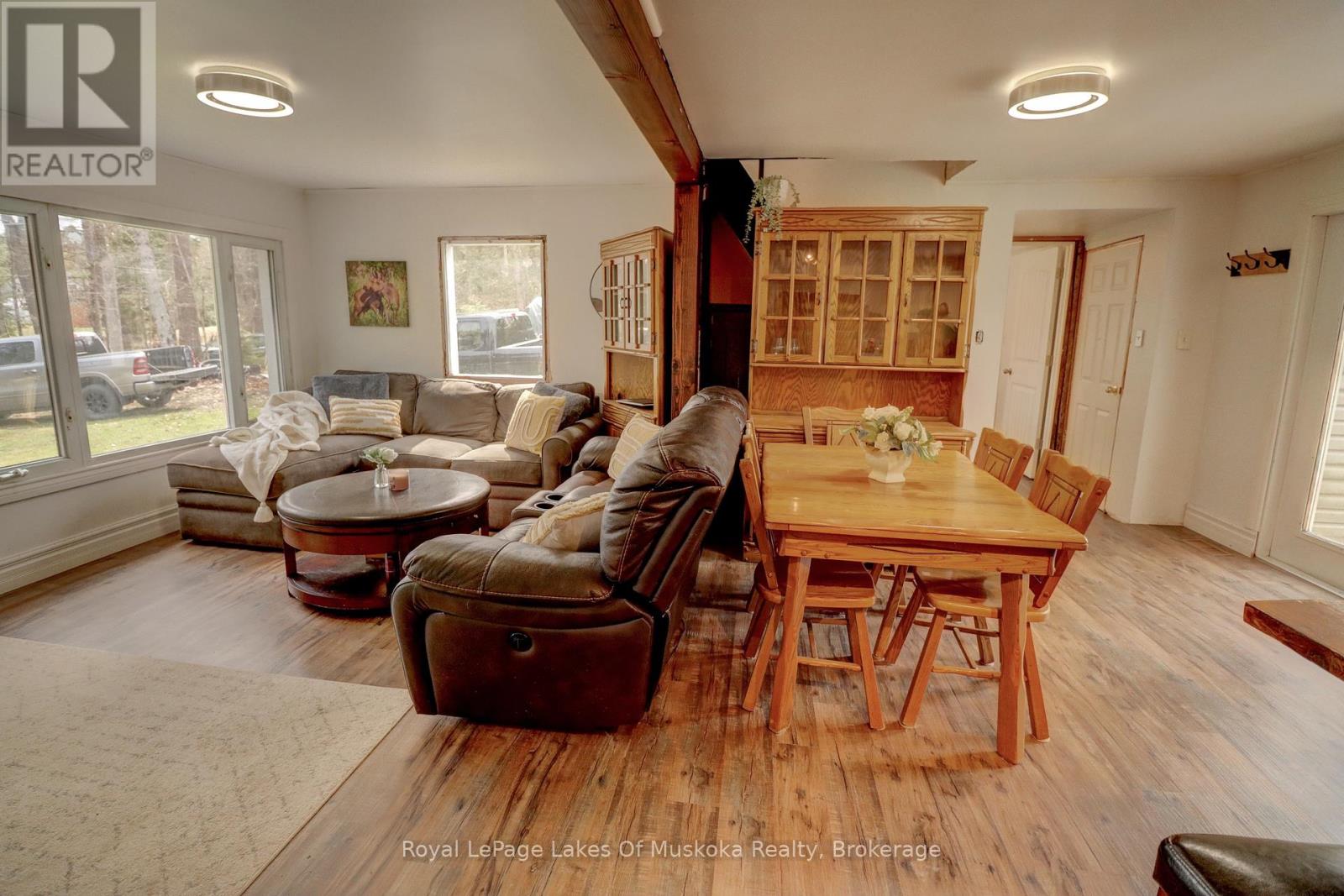 6 Hibberd Lane, Huntsville (Chaffey), Ontario  P1H 1C9 - Photo 8 - X12644868