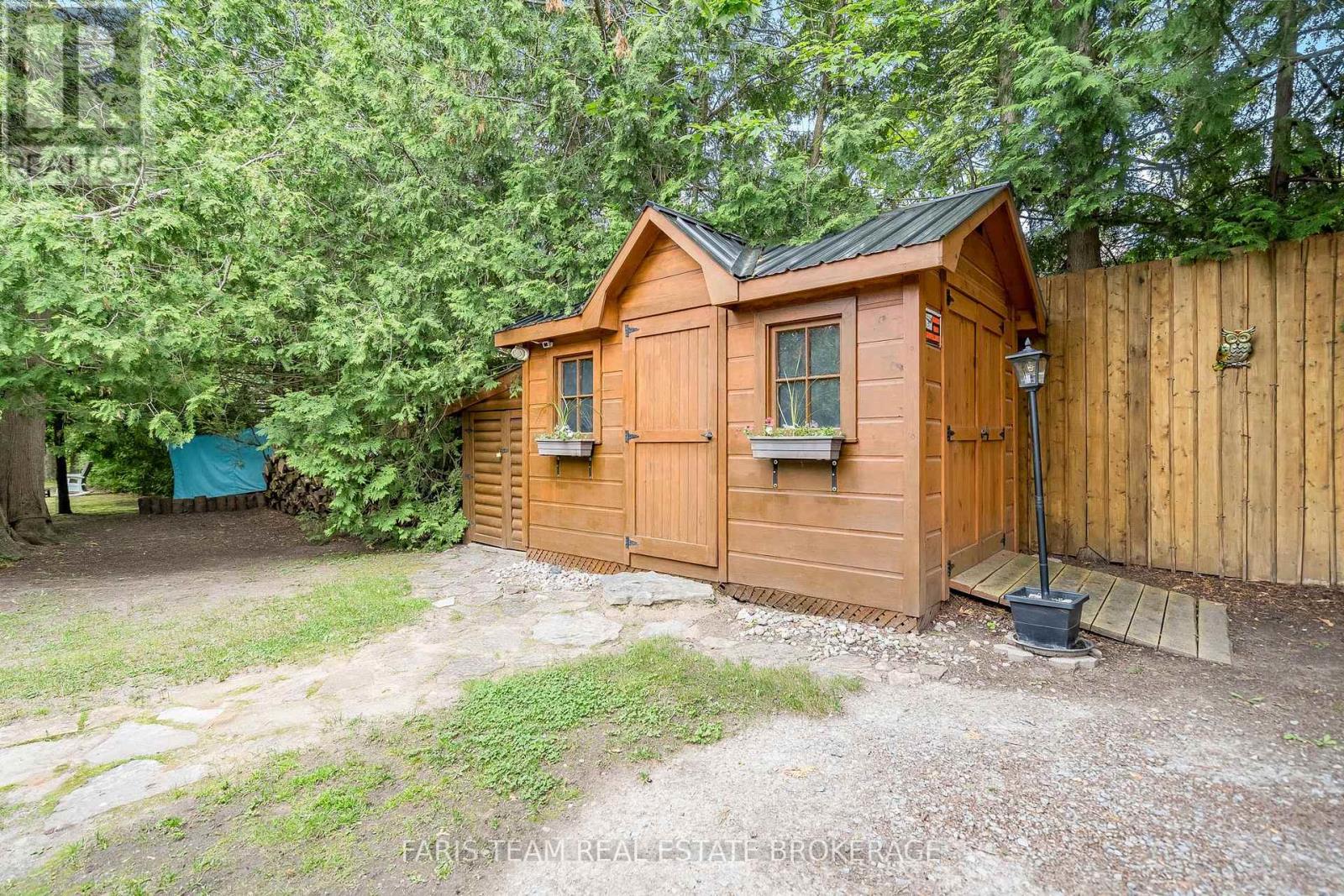 21 Stanley Road, Kawartha Lakes (Carden), Ontario  K0M 2T0 - Photo 16 - X12444874