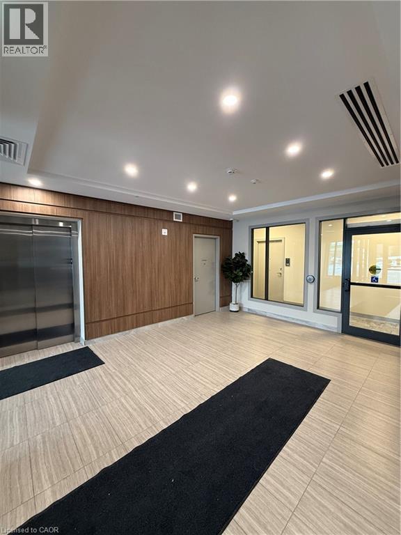 1000 Lackner Place Unit# 504, Kitchener, Ontario  N2A 0L9 - Photo 3 - 40794568