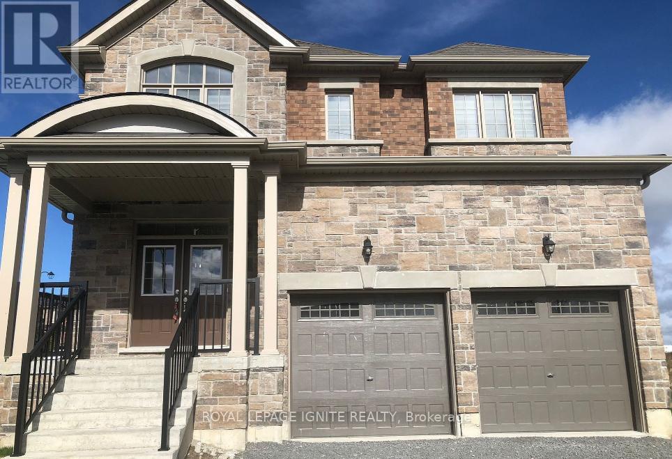 2 PEM SUD CRESCENT, east gwillimbury (mt albert), Ontario